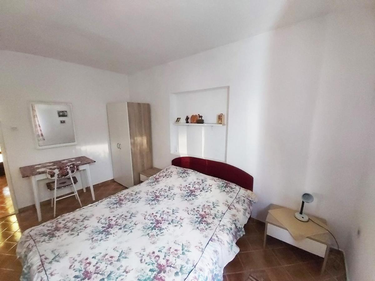 Apartments With A Parking Space Sali, Dugi Otok - 8181 Zewnętrze zdjęcie