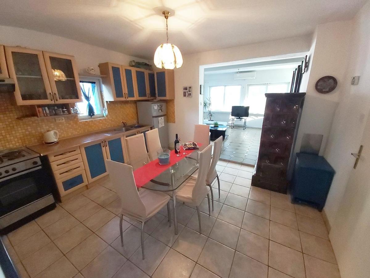 Apartments With A Parking Space Sali, Dugi Otok - 8181 Zewnętrze zdjęcie