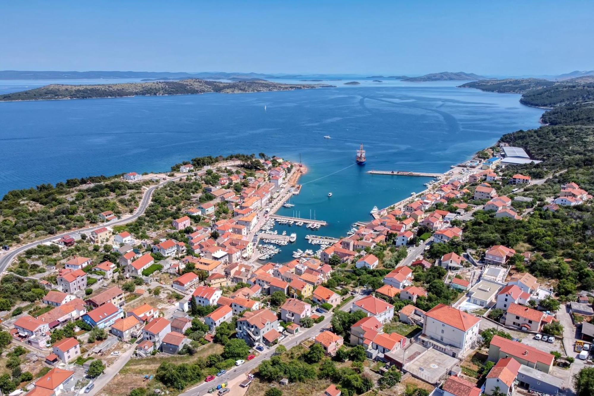 Apartments With A Parking Space Sali, Dugi Otok - 8181 Zewnętrze zdjęcie